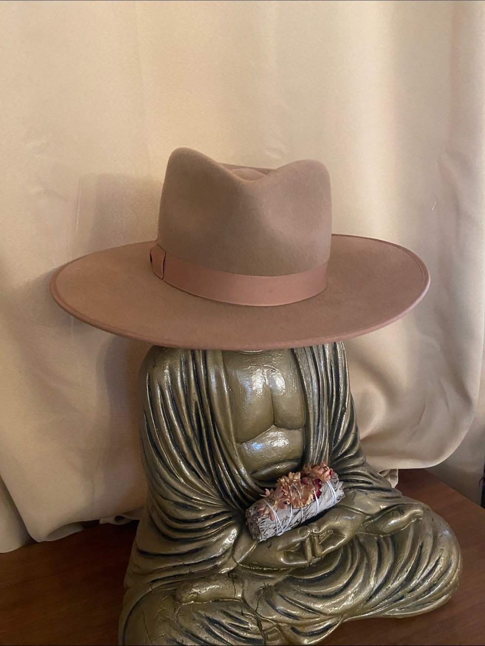 Lack of Color Felt Fedora Hat in Taupe